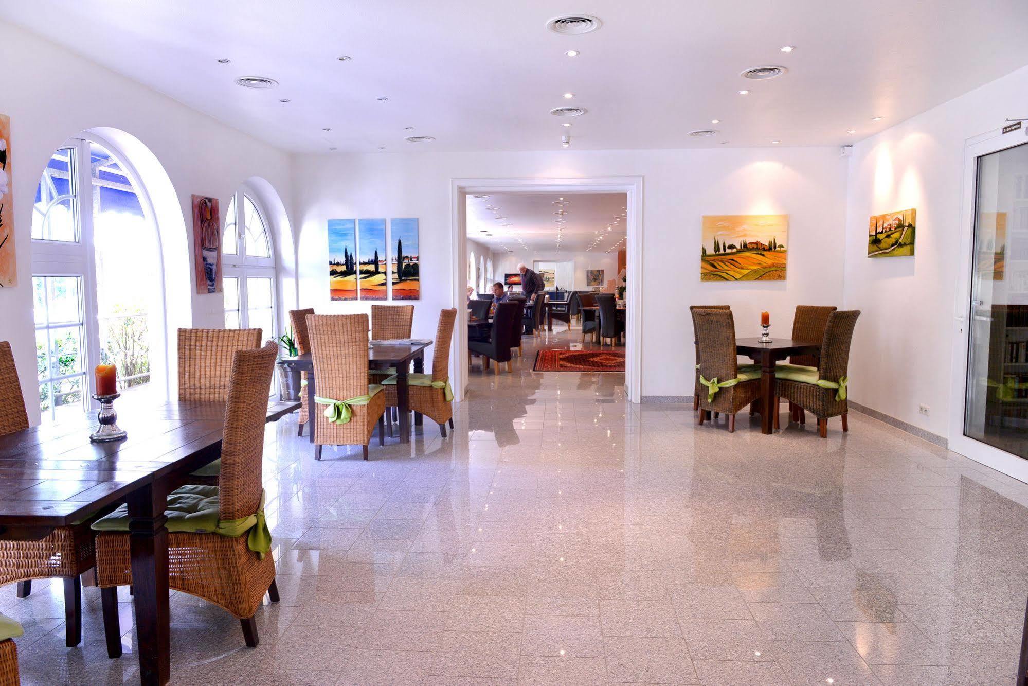 דיצנבאך Alpha Hotel Garni מראה חיצוני תמונה